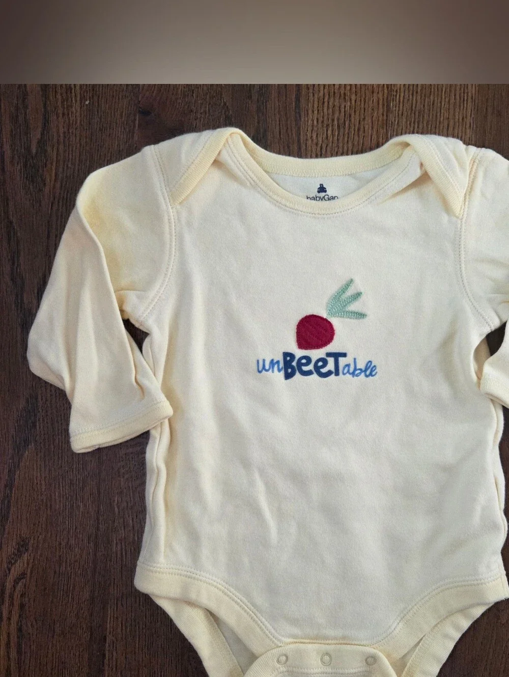 BabyGap 6/12M Yellow 